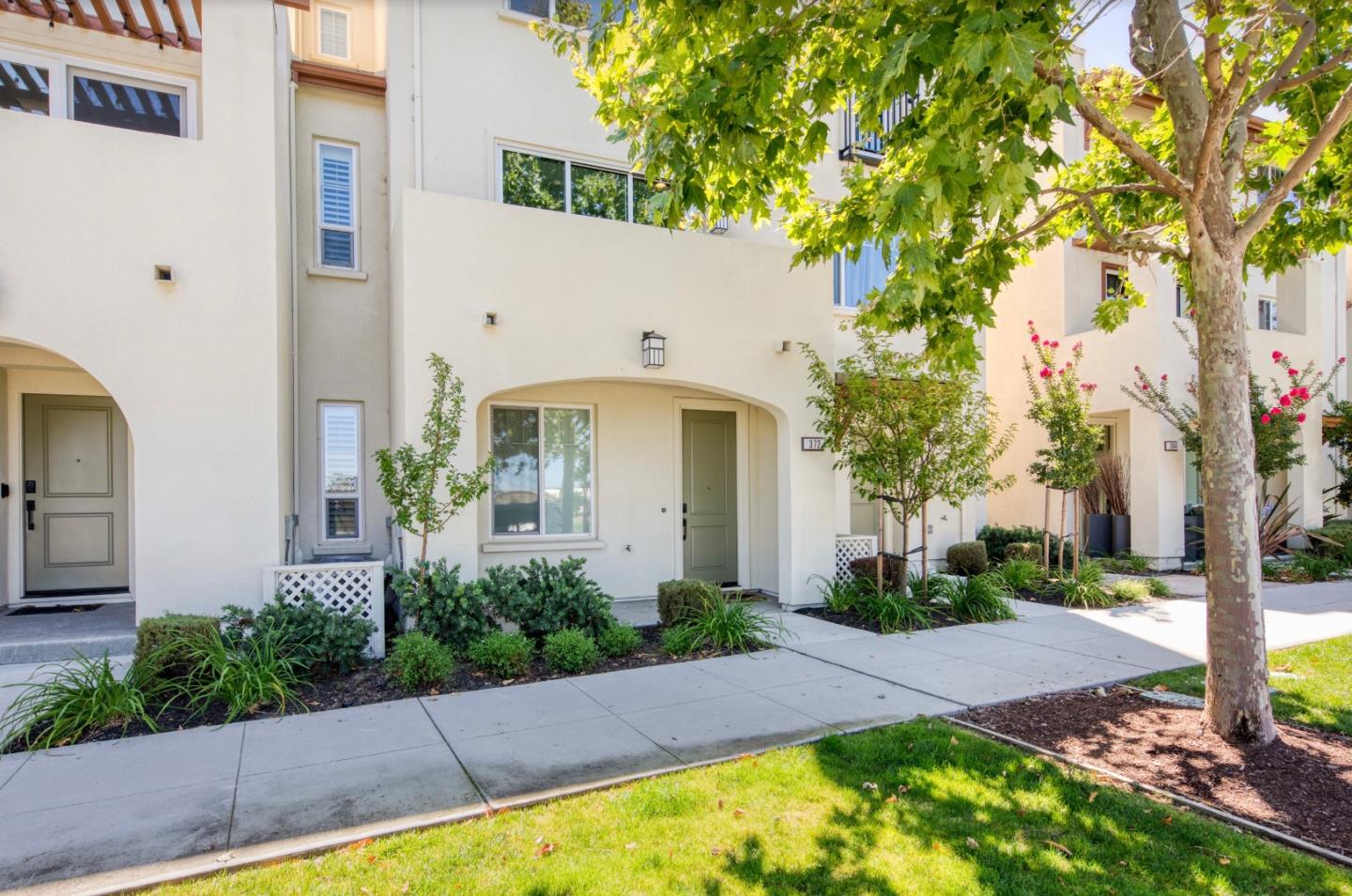 372 E 28th Avenue SAN MATEO CA 94403 Lease Sold