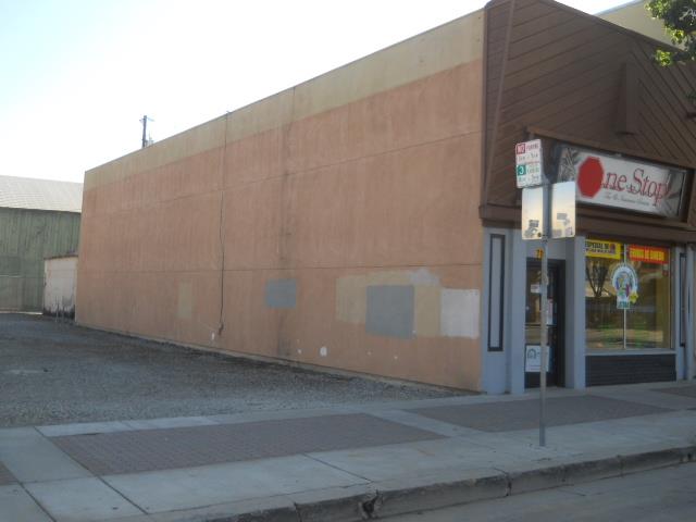 713 San Benito Street, HOLLISTER, California 95023, ,Comm Industrial For Sale,For Sale,San Benito Street,40961849