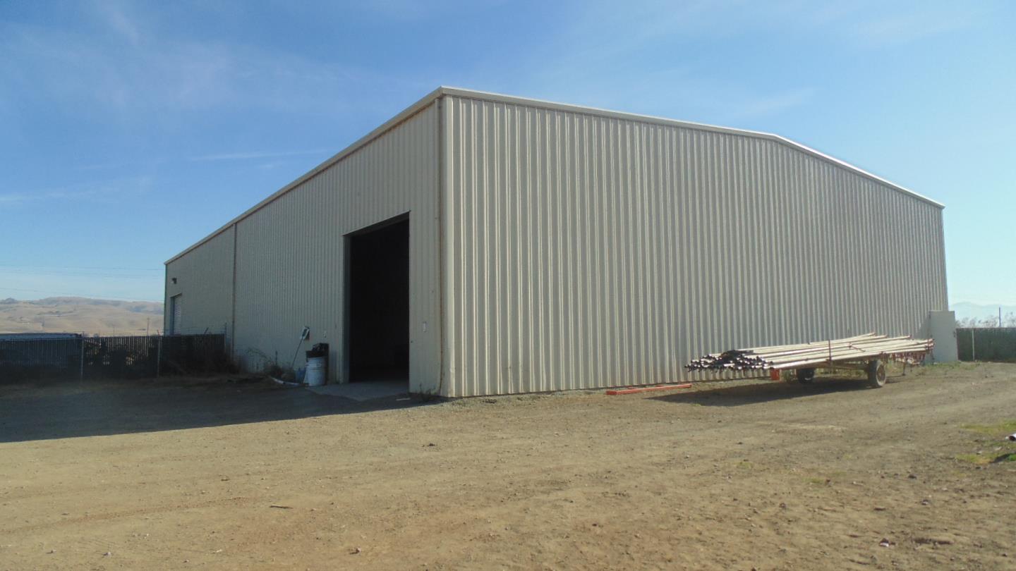 9004 Frazier Lake Rd, Hollister, CA 95023 Beds Baths (Expired