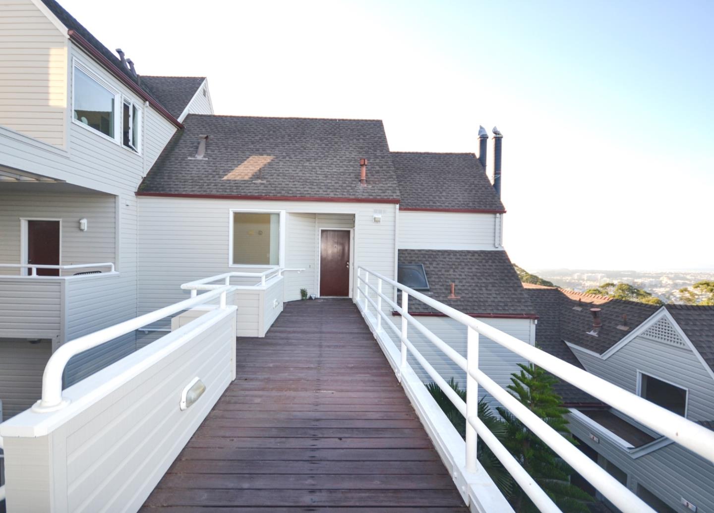 730 Pointe Pacific Dr 2, Daly City, CA 94014 3 Beds 2/1 Baths