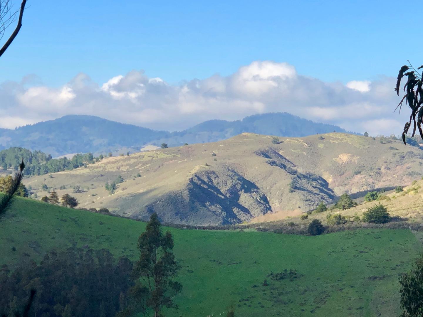 000 Higgins Canyon Road, HALF MOON BAY, California 94019, ,Lots And Land,For Sale,Higgins Canyon Road,40967397
