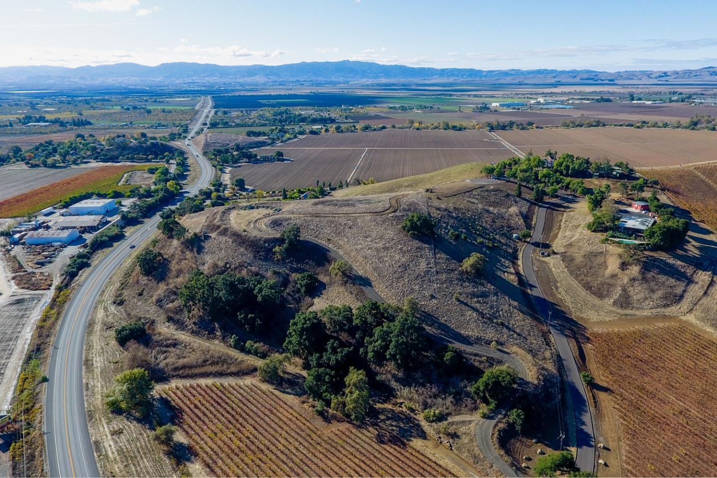 7365 Pacheco Pass Highway, HOLLISTER, California 95023, ,Lots And Land,For Sale,Pacheco Pass Highway,40964099