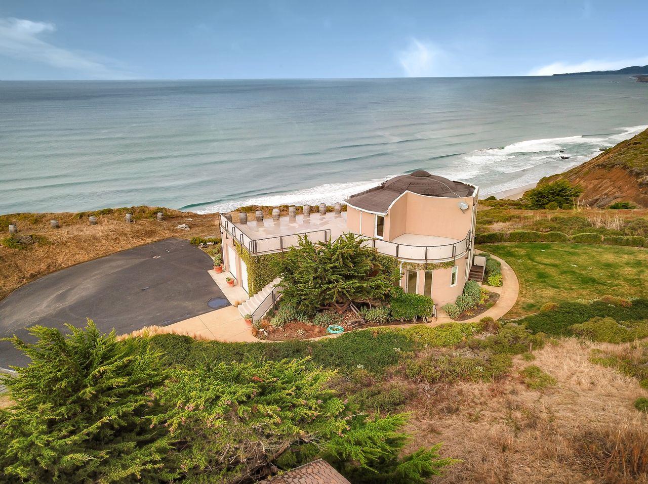 20075 Cabrillo Hwy, Half Moon Bay, CA 94019 2 Beds 2 Baths (Sold