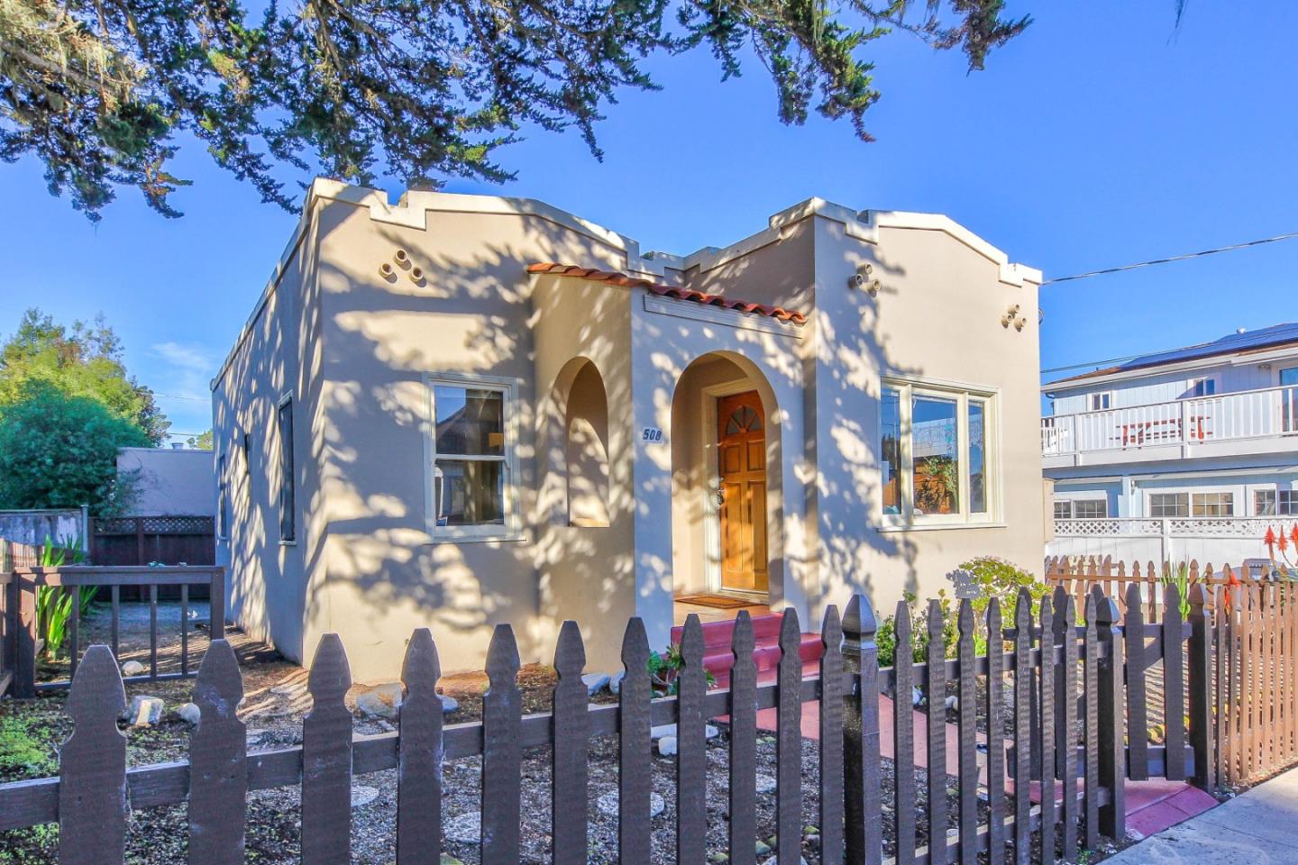 508 Carmel Ave, Pacific Grove, CA 93950 2 Beds 1 Baths (Sold