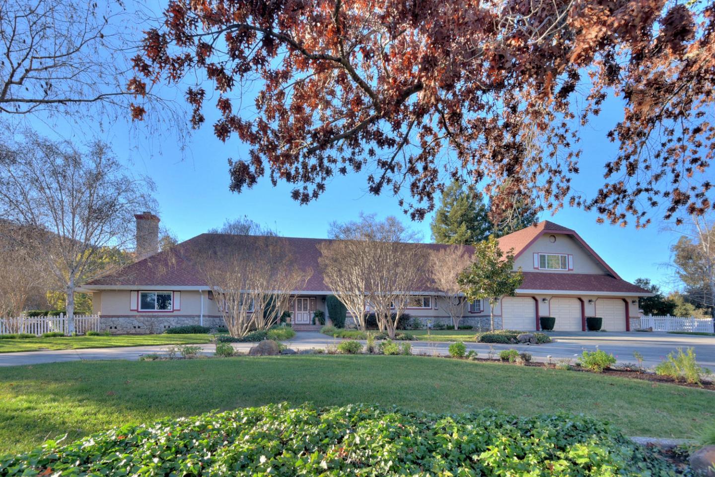 11895 Riverbank Rd, Gilroy, CA 95020 5 Beds 4 Baths (Sold