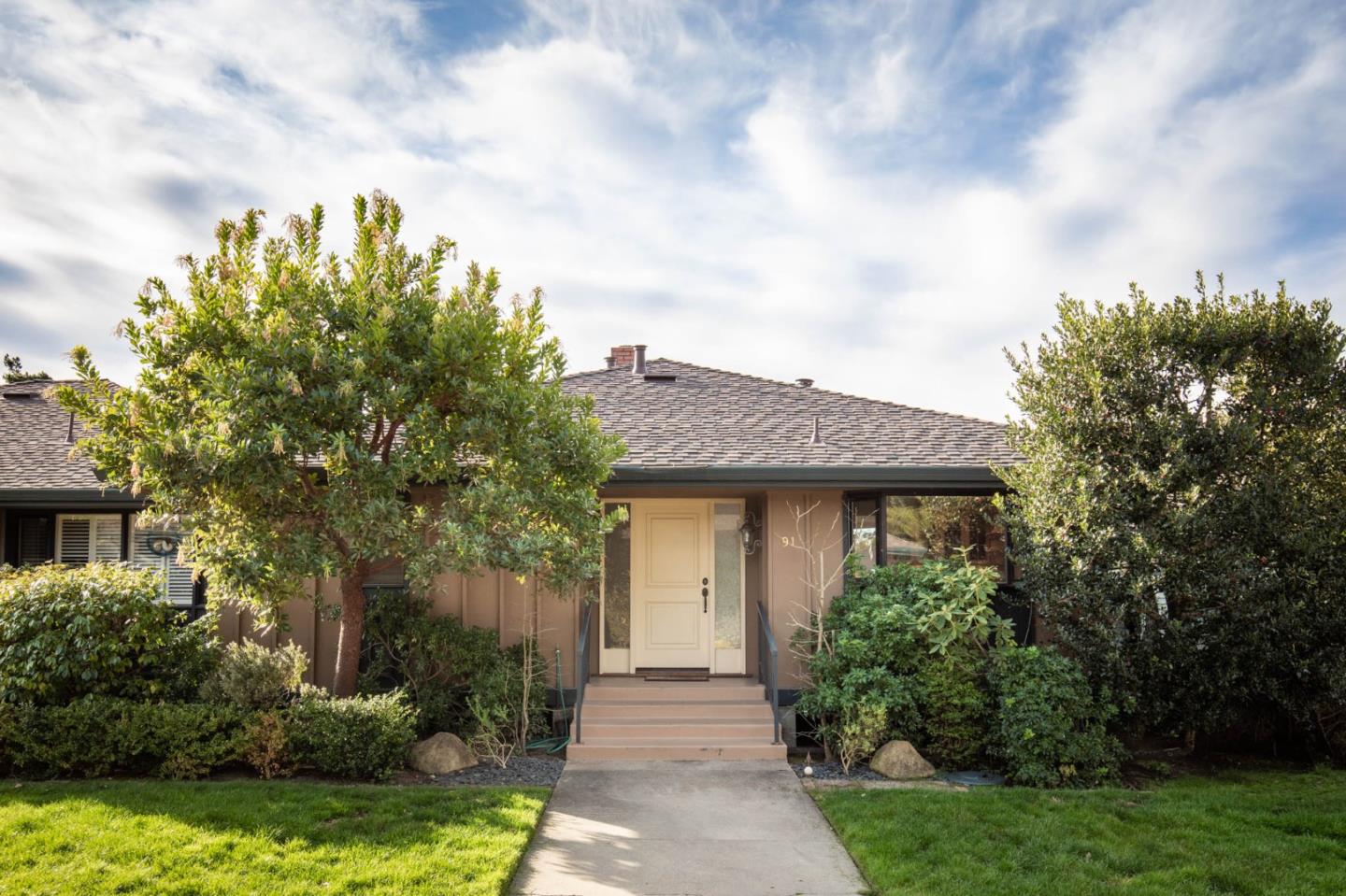 91 Del Mesa Carmel, Carmel, CA 93923 1 Beds 1 Baths (Expired