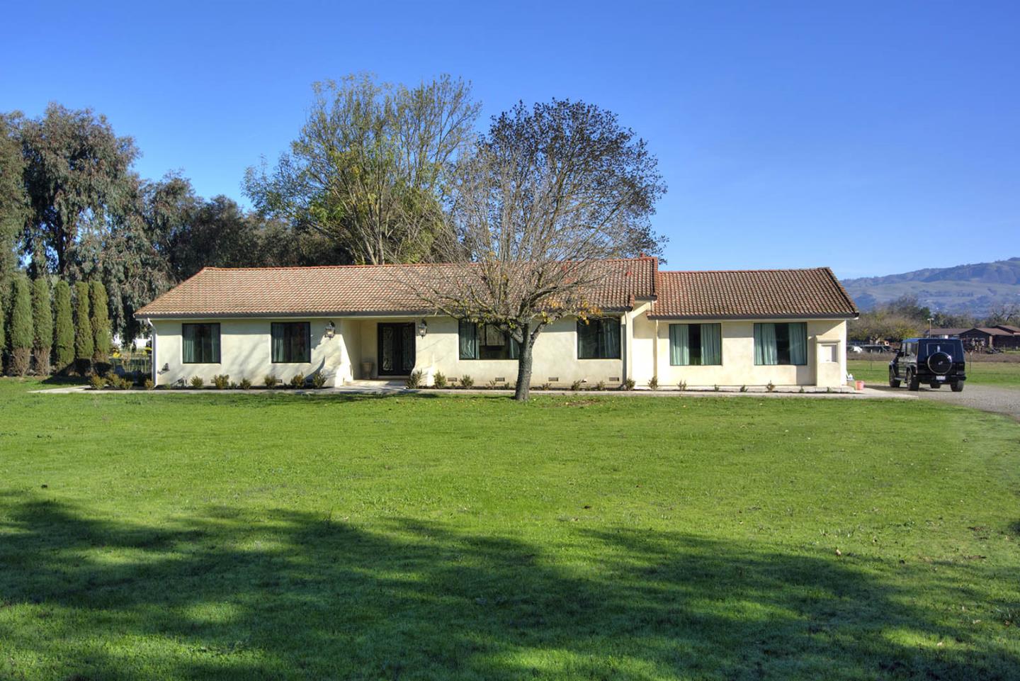 13840 Santa Teresa Blvd, San Martin, CA 95046 3 Beds 3 Baths (Sold