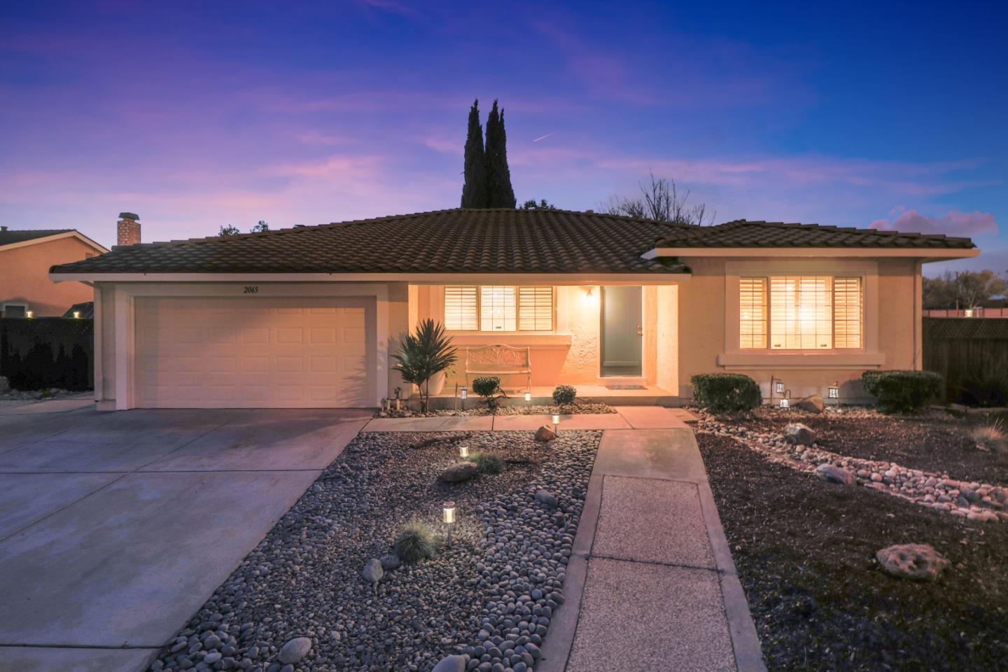 2065 Ensign Way, San Jose, CA 95133 4 Beds 2 Baths (Sold