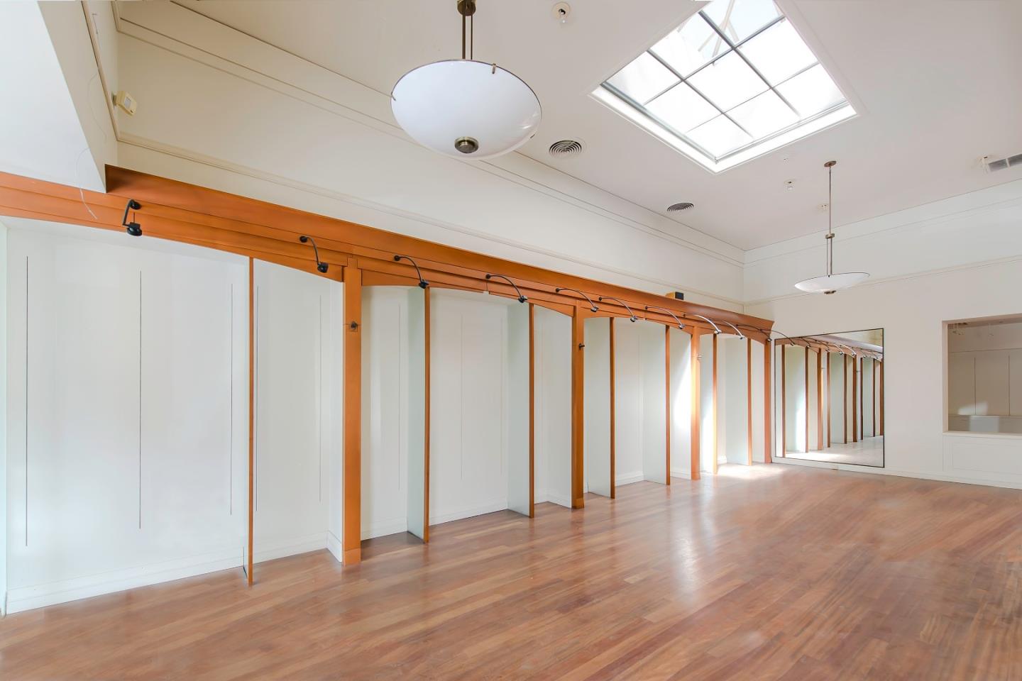 1426 Burlingame Avenue, BURLINGAME, California 94010, ,Comm Industrial For Lease,For Rent,Burlingame Avenue,40962111