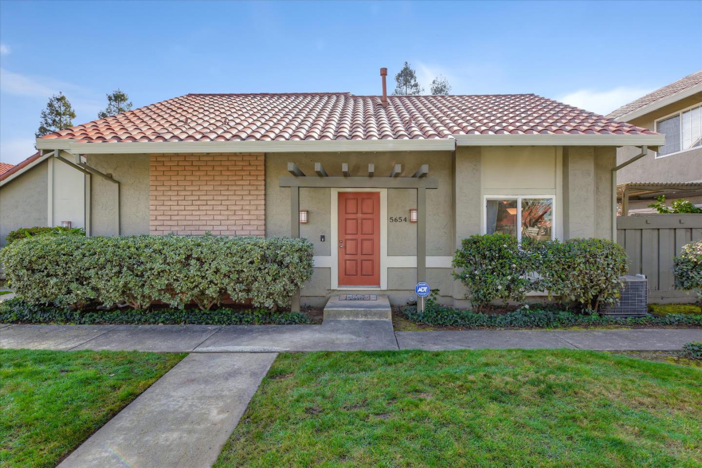 5654 Sunflower Ln, San Jose, CA 95118 - 2 Beds | 1/1 Baths (Sold ...