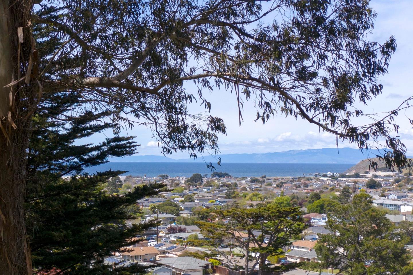 1693 Higgins Way, PACIFICA, California 94044, ,Lots And Land,For Sale,Higgins Way,40964808
