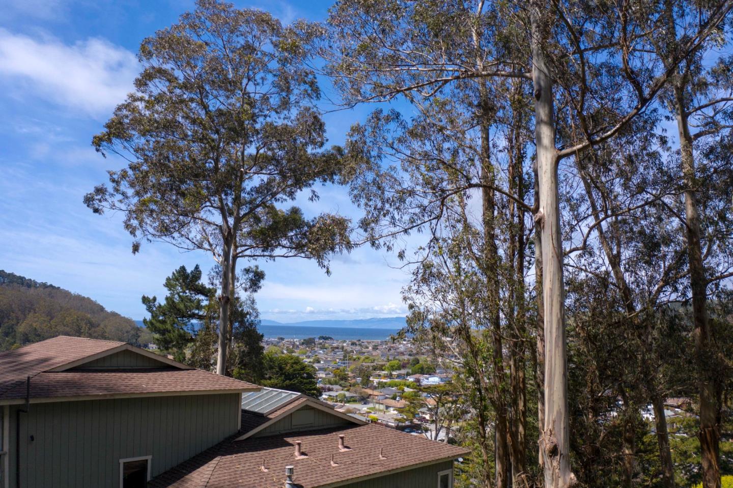 1693 Higgins Way, PACIFICA, California 94044, ,Lots And Land,For Sale,Higgins Way,40964808