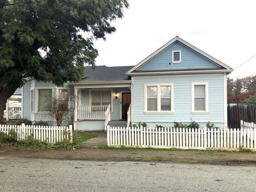 700 3rd St, San Juan Bautista, CA 95045 5 Beds 2 Baths (Sold) ML81779775 MLSL