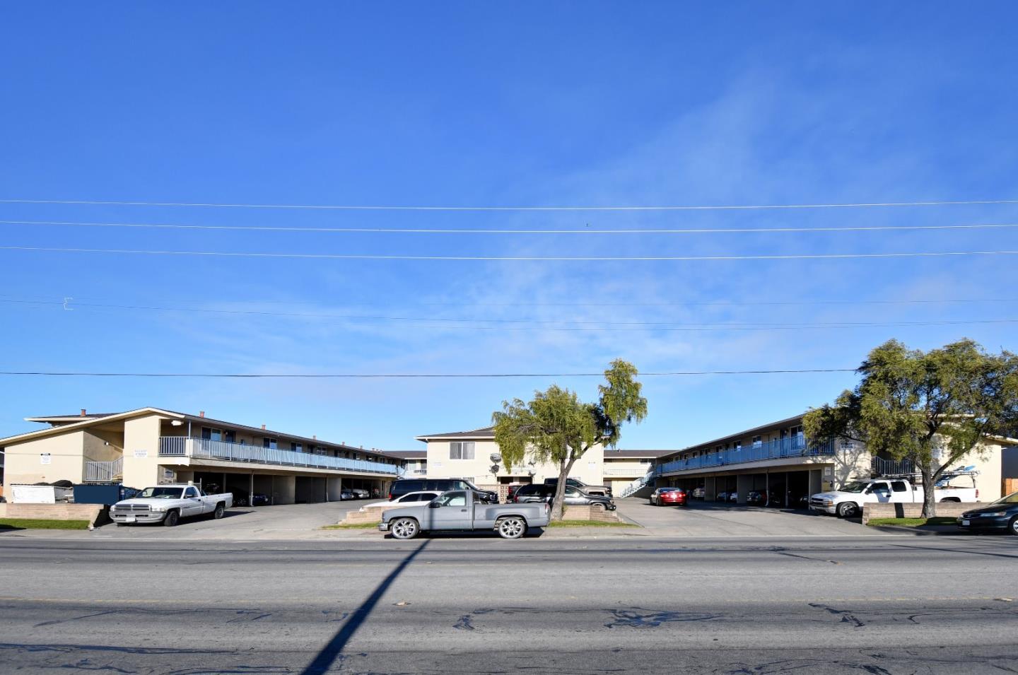 415 Williams Rd, Salinas, CA 93905 Beds Baths () ML81780027 MLSL