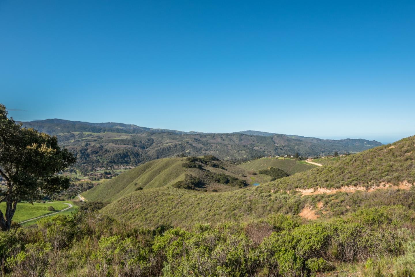 10190 Calle De Robles, CARMEL VALLEY, California 93924, ,Lots And Land,For Sale,Calle De Robles,40962291