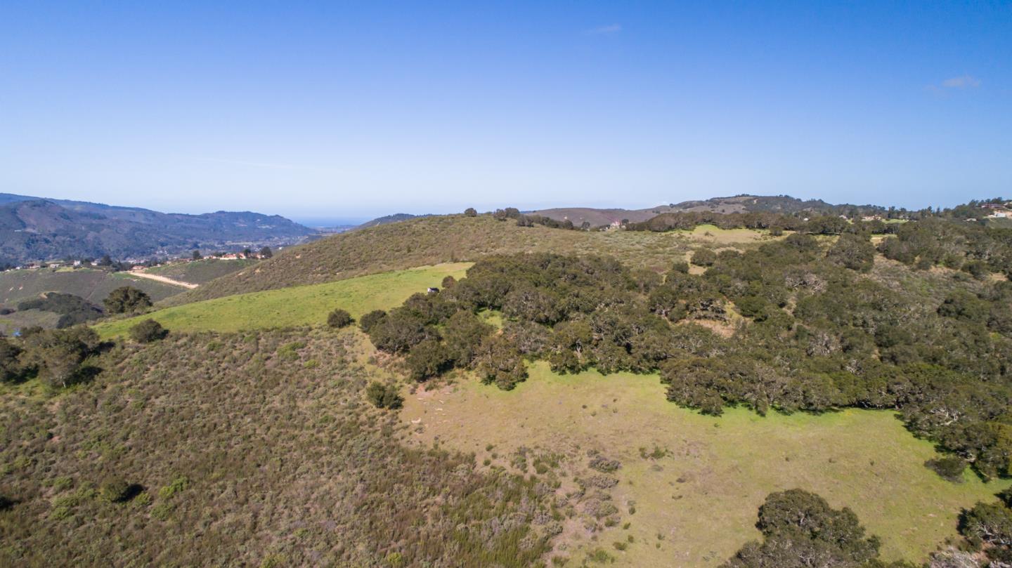 10190 Calle De Robles, CARMEL VALLEY, California 93924, ,Lots And Land,For Sale,Calle De Robles,40962291