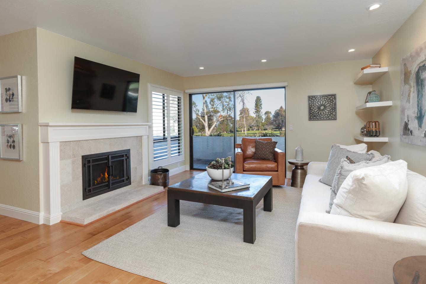 Detail Gallery Image 1 of 1 For 8105 Cabernet Ct, San Jose,  CA 95135 - 2 Beds | 2 Baths