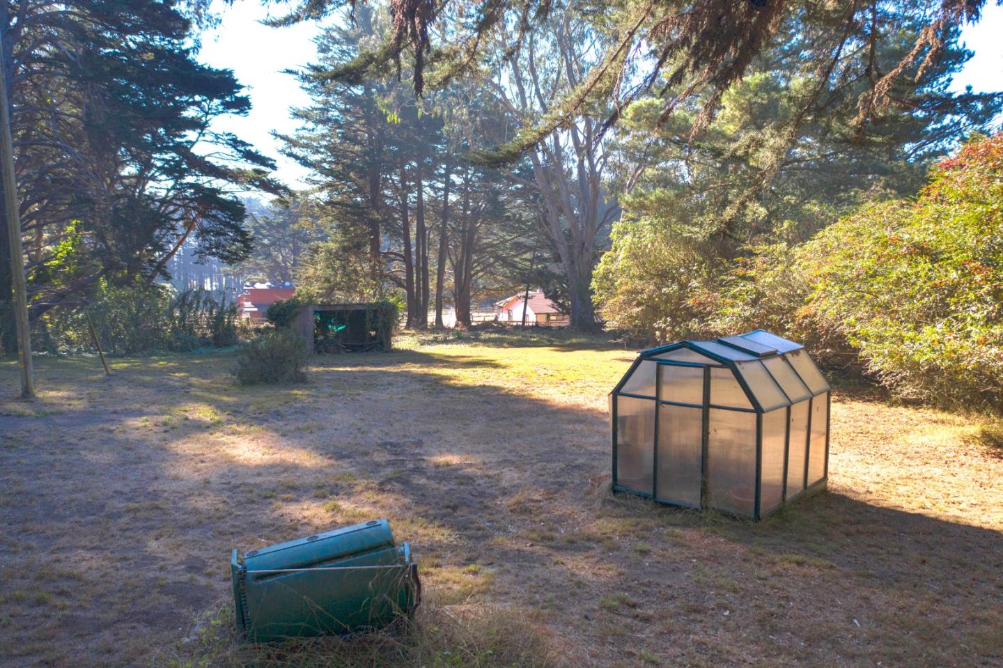 00 Hermosa, MONTARA, California 94037, ,Lots And Land,For Sale,Hermosa,40963815