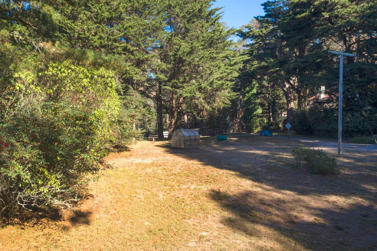 00 Hermosa, MONTARA, California 94037, ,Lots And Land,For Sale,Hermosa,40963815