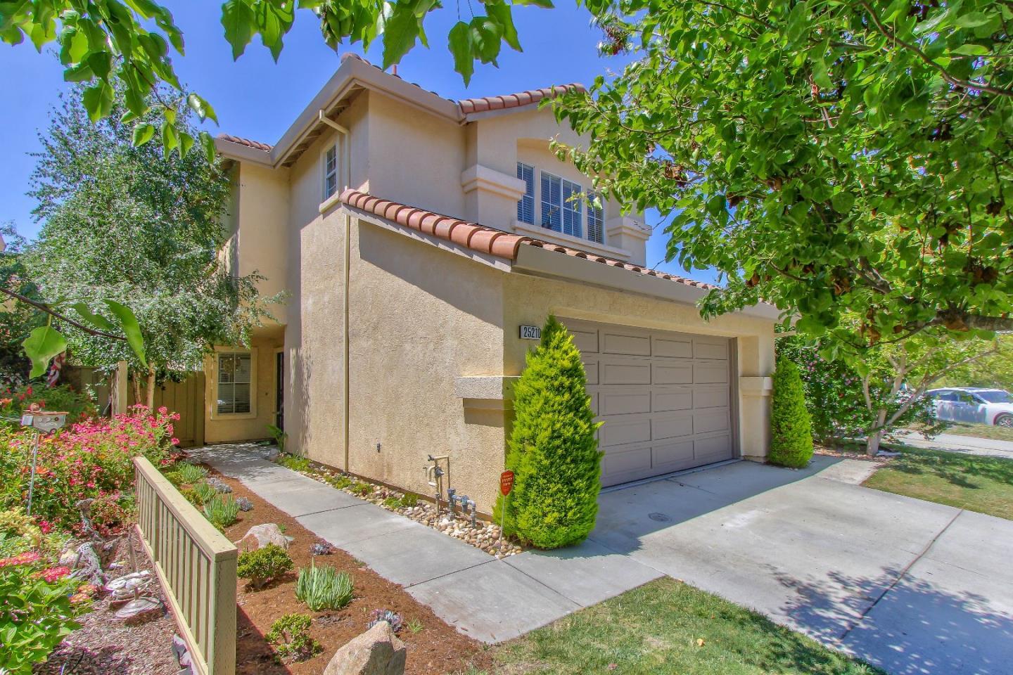 25210 Azalea Ct, Salinas, CA 93908 3 Beds 2/1 Baths (Sold) ML81781153 MLSL