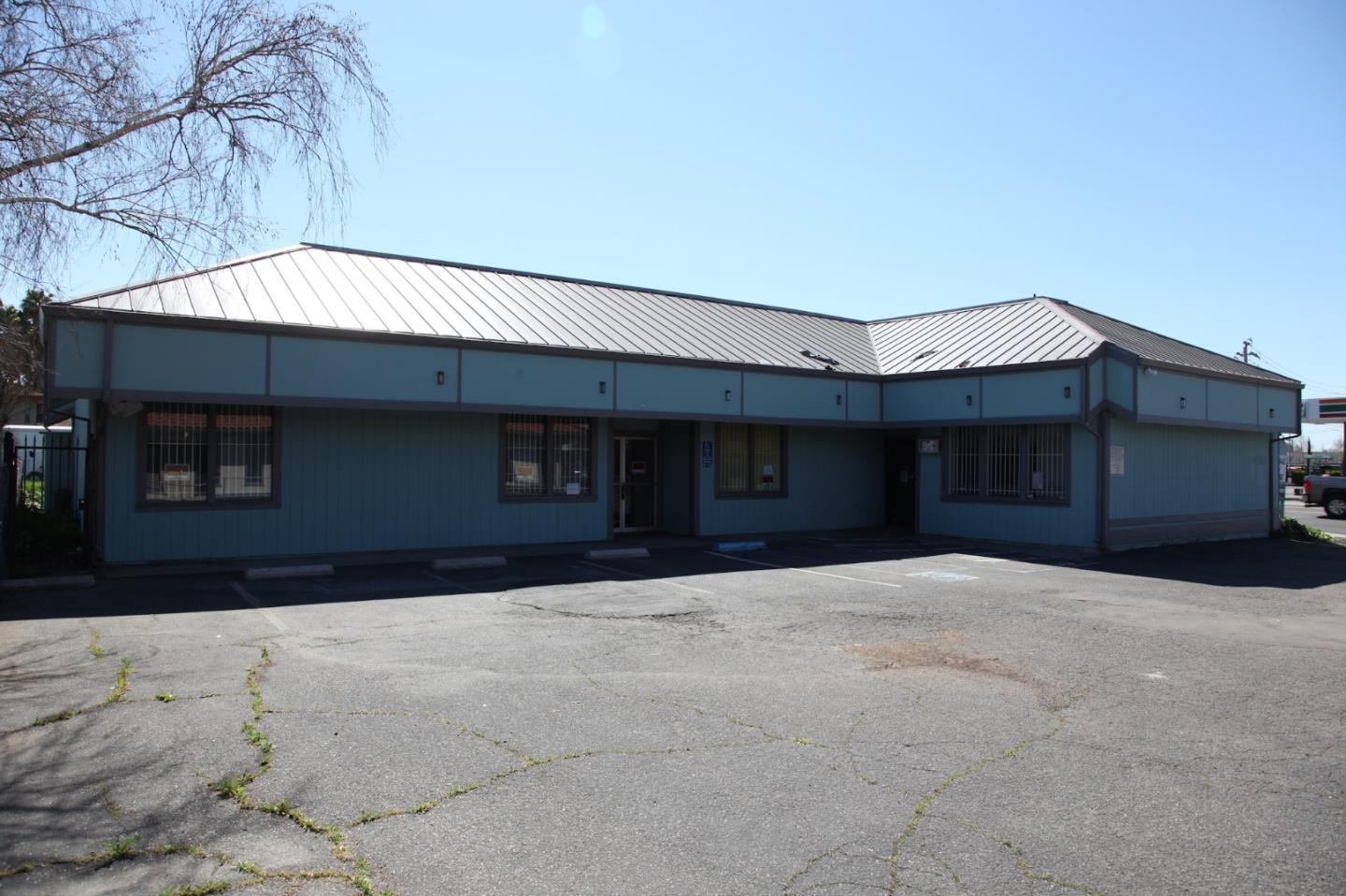 4502 Pershing Avenue, STOCKTON, California 95207, ,Comm Industrial For Sale,For Sale,Pershing Avenue,40961851