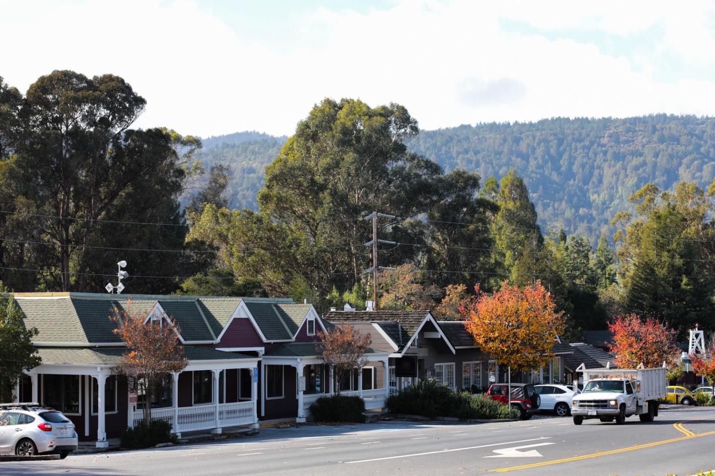 387 Moore Road, WOODSIDE, California 94062, ,Lots And Land,For Sale,Moore Road,40967404