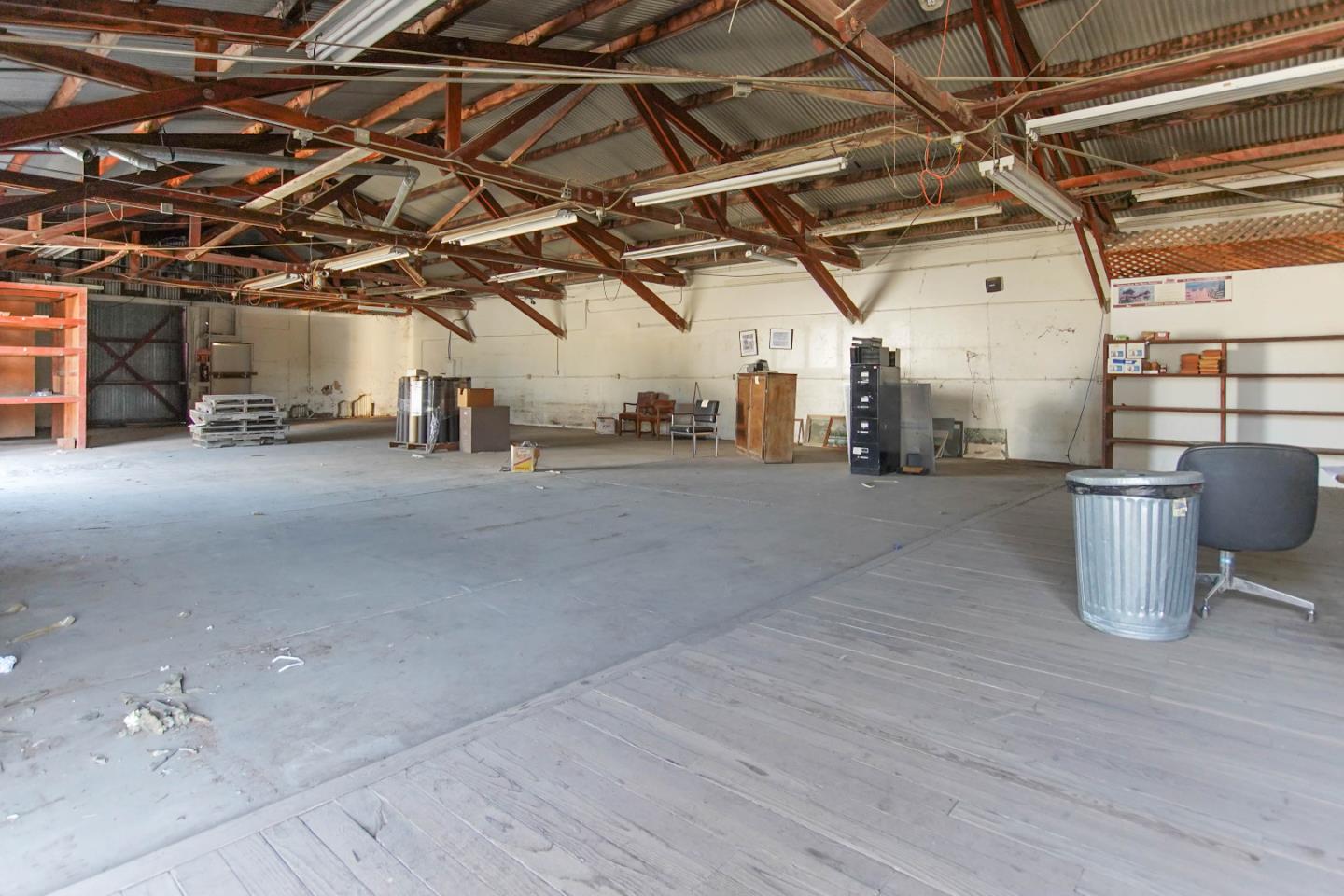 6380 Monterey Road, GILROY, California 95020, ,Comm Industrial For Sale,For Sale,Monterey Road,40963119