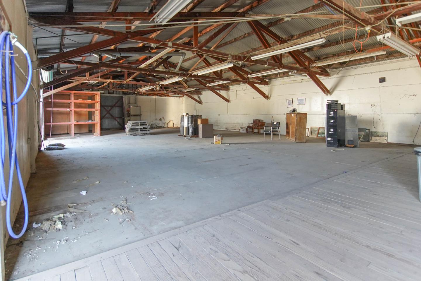 6380 Monterey Road, GILROY, California 95020, ,Comm Industrial For Sale,For Sale,Monterey Road,40963119