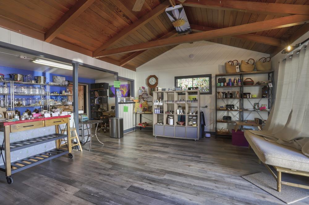 13089 Highway 9, BOULDER CREEK, California 95006, ,Comm Industrial For Sale,For Sale,Highway 9,40963089