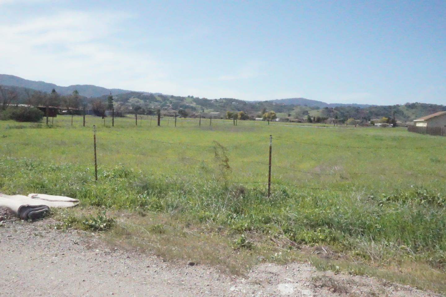 0 Vickery Avenue, GILROY, California 95020, ,Lots And Land,For Sale,Vickery Avenue,40964081