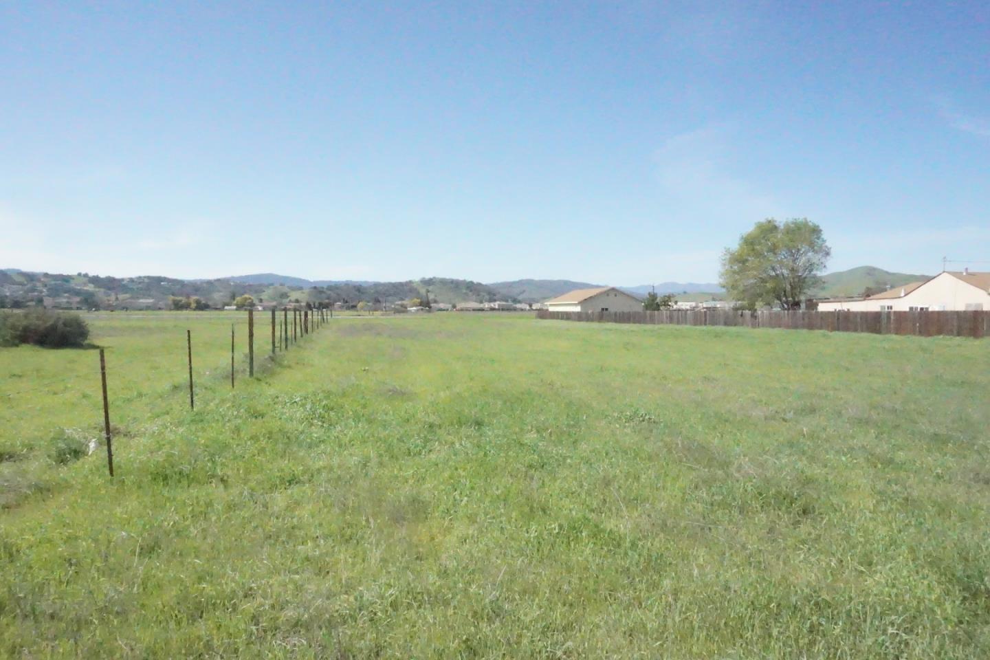 0 Vickery Avenue, GILROY, California 95020, ,Lots And Land,For Sale,Vickery Avenue,40964081