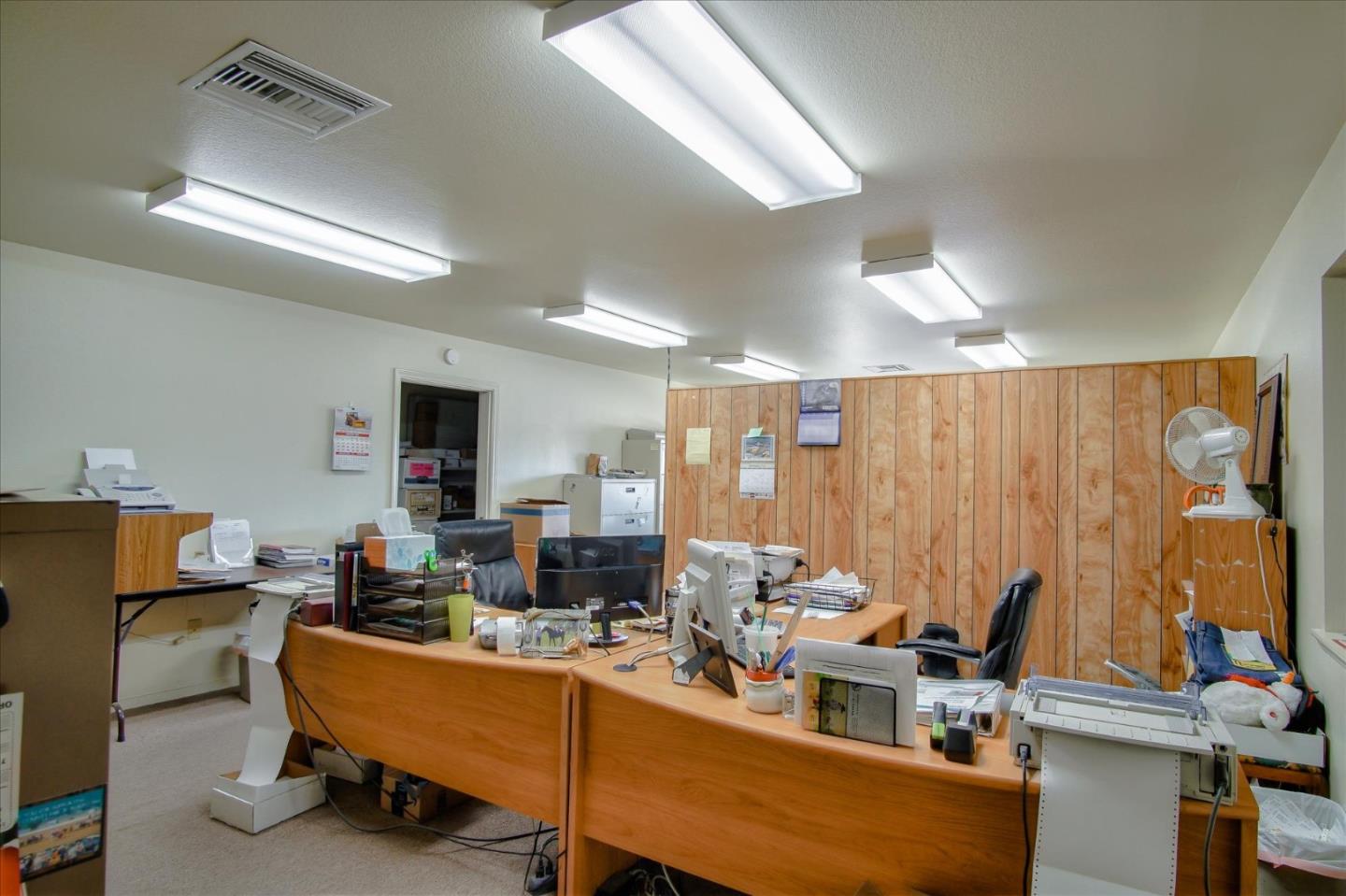 354 1st Street, HOLLISTER, California 95023, ,Comm Industrial For Sale,For Sale,1st Street,40963438