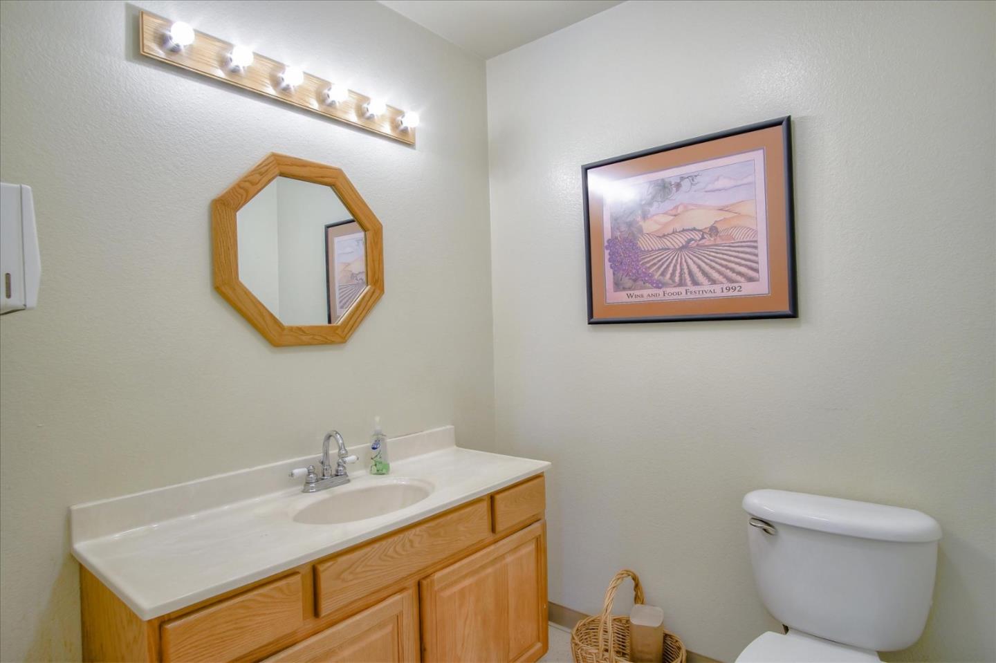 354 1st Street, HOLLISTER, California 95023, ,Comm Industrial For Sale,For Sale,1st Street,40963438