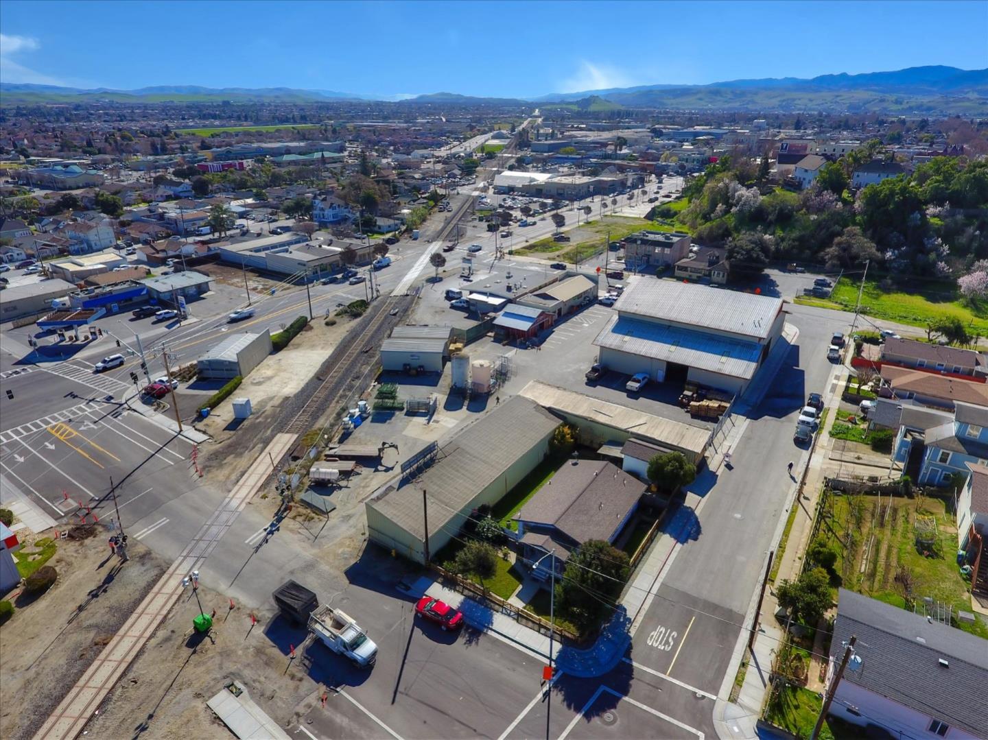 354 1st Street, HOLLISTER, California 95023, ,Comm Industrial For Sale,For Sale,1st Street,40963438