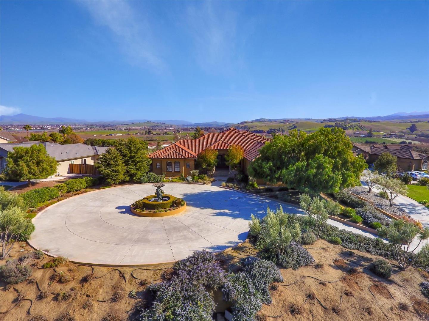 1131 Union Hts, Hollister, CA 95023 3 Beds 3/2 Baths (Active