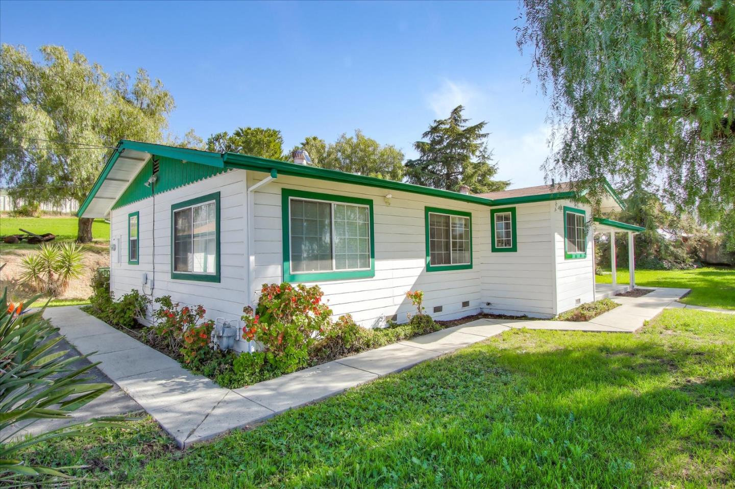 2408 Ruby Ave, San Jose, CA 95148 2 Beds 2 Baths (Sold