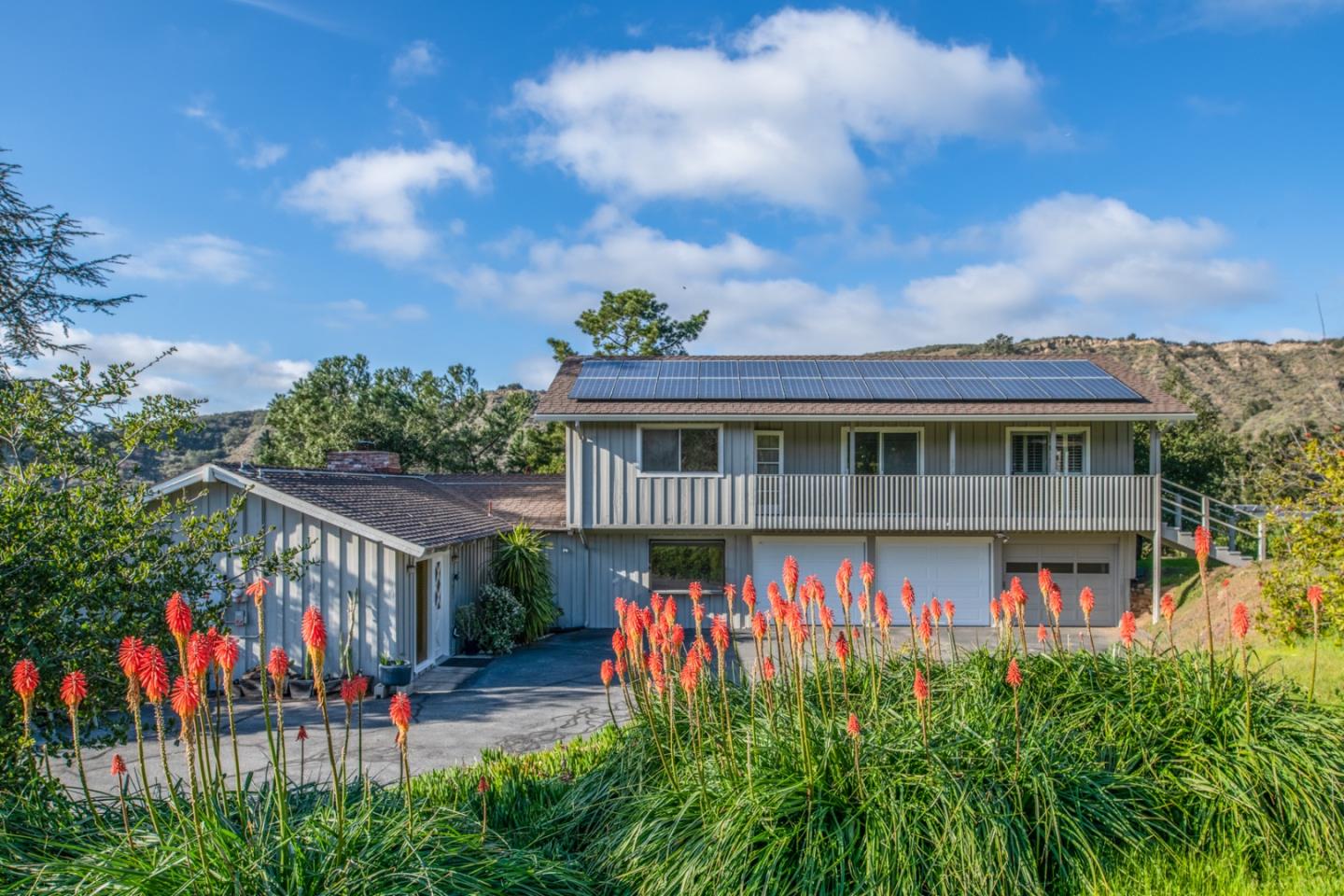 330 San Benancio Rd, Salinas, CA 93908 4 Beds 2 Baths (Sold