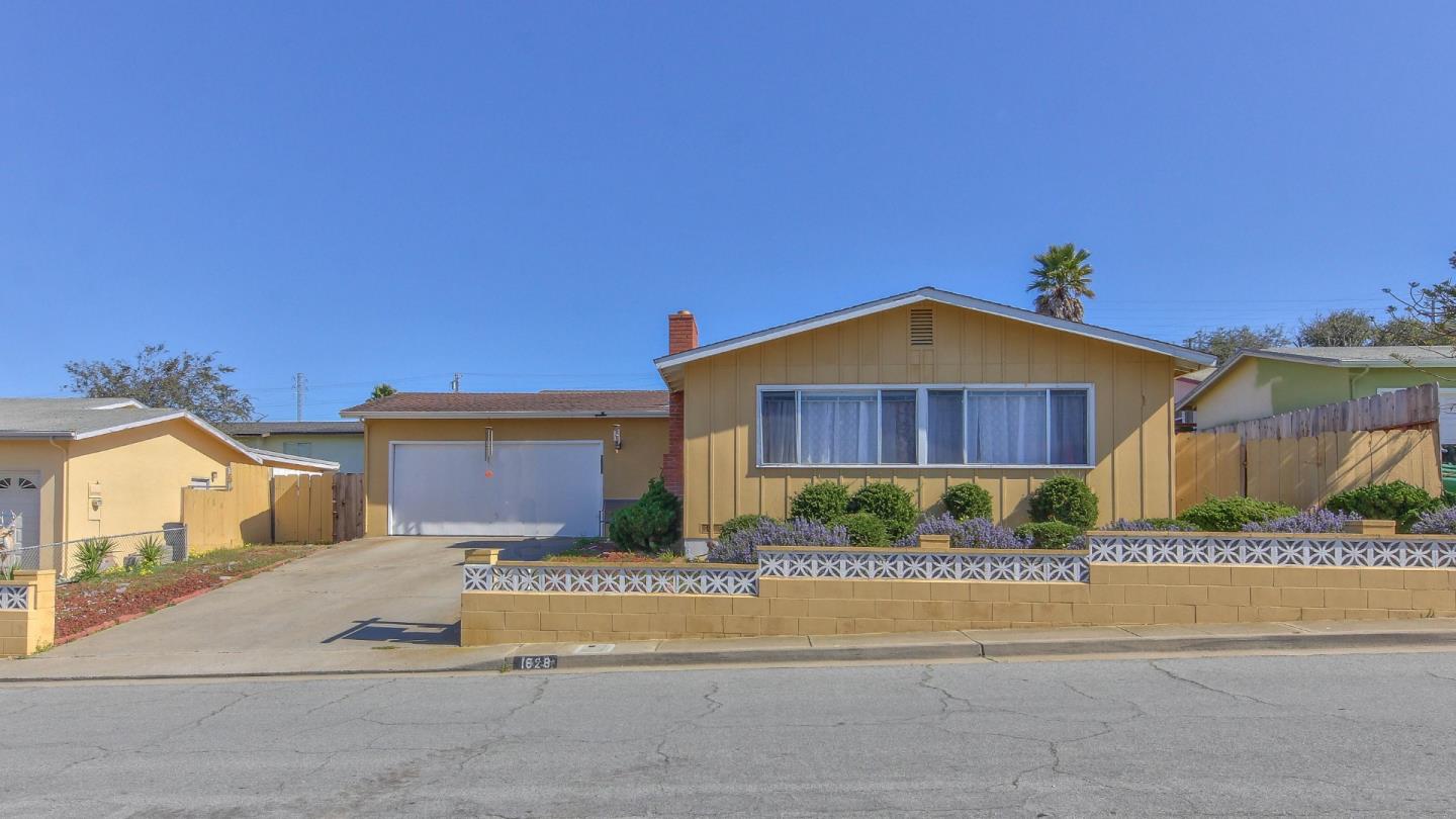 1828 Havana St, Seaside, CA 93955 3 Beds 2 Baths (Sold