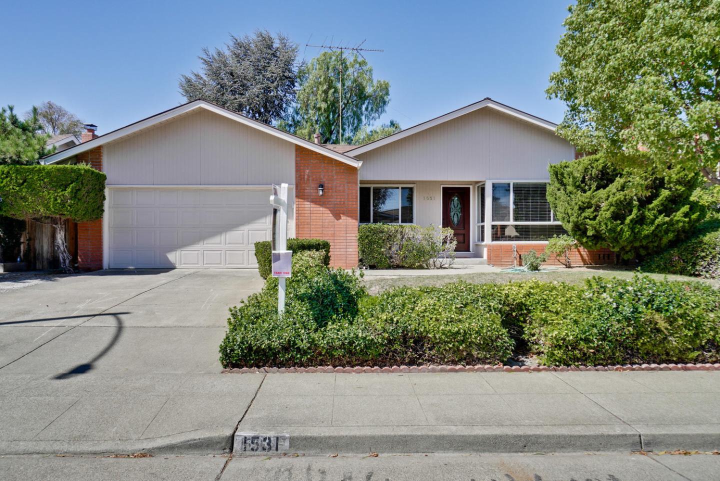 Detail Gallery Image 1 of 1 For 1531 Blackhawk Dr, Sunnyvale,  CA 94087 - 3 Beds | 2 Baths