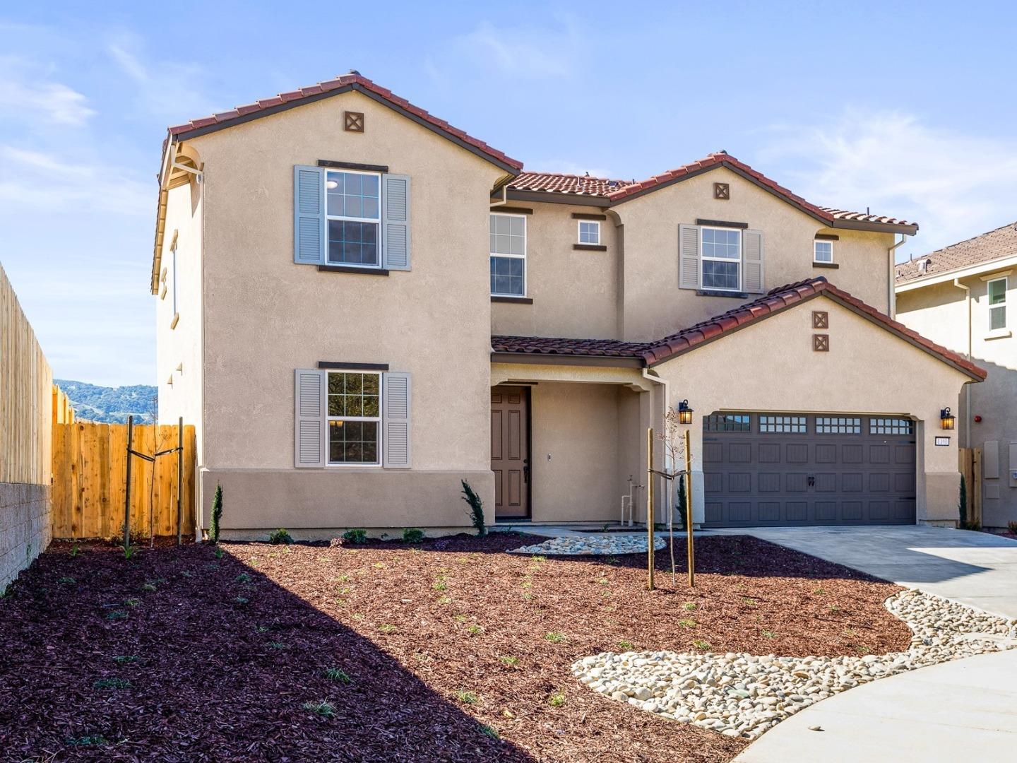 1101 Trailside Dr, San Juan Bautista, CA 95045 4 Beds 3/1 Baths