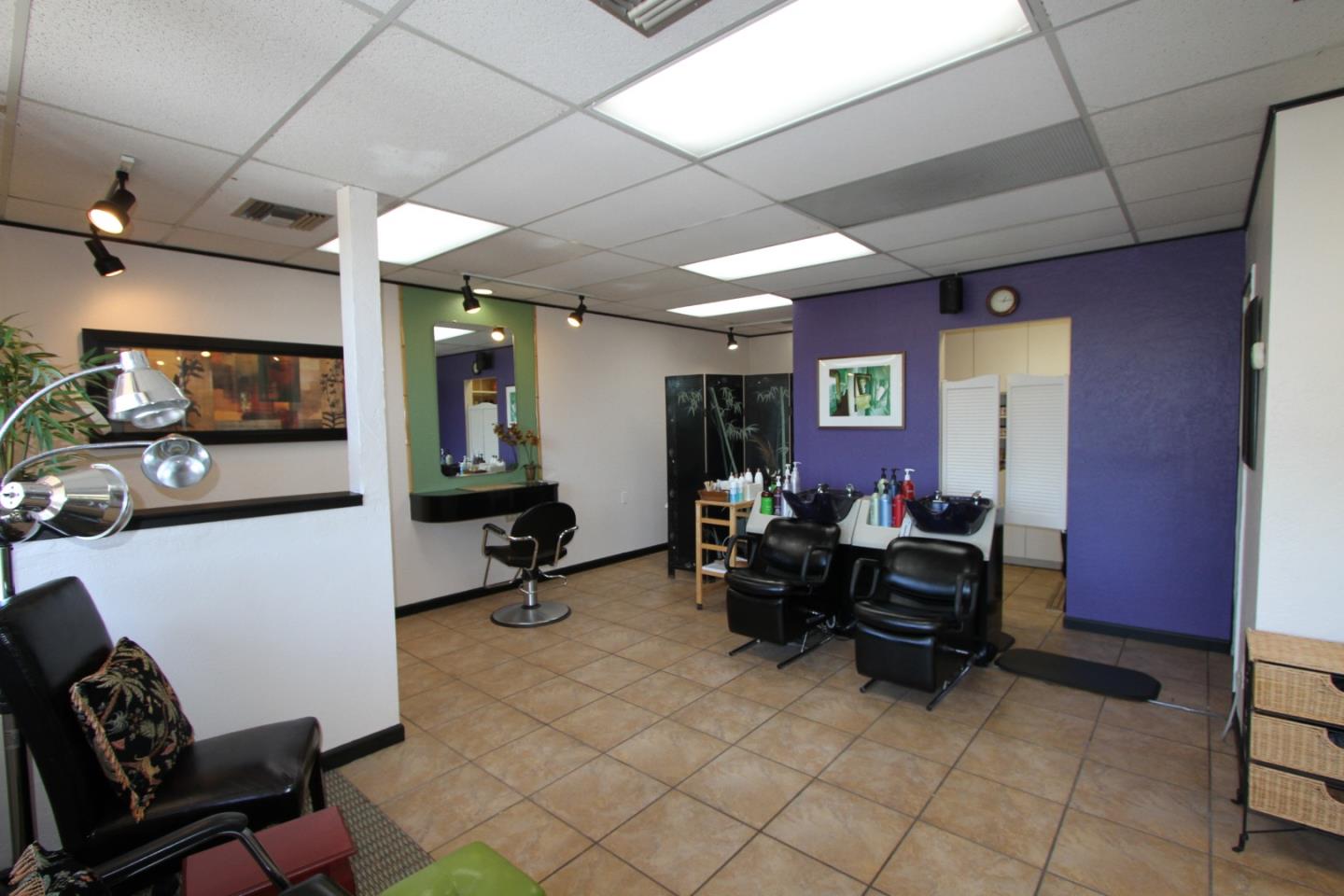 4200 Scotts Valley Drive, SCOTTS VALLEY, California 95066, ,Comm Industrial For Sale,For Sale,Scotts Valley Drive,40963329