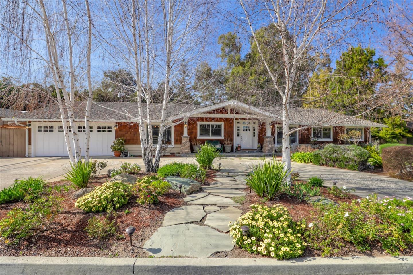 12333 Saratoga Creek Dr, Saratoga, CA 95070 5 Beds 4 Baths (Sold