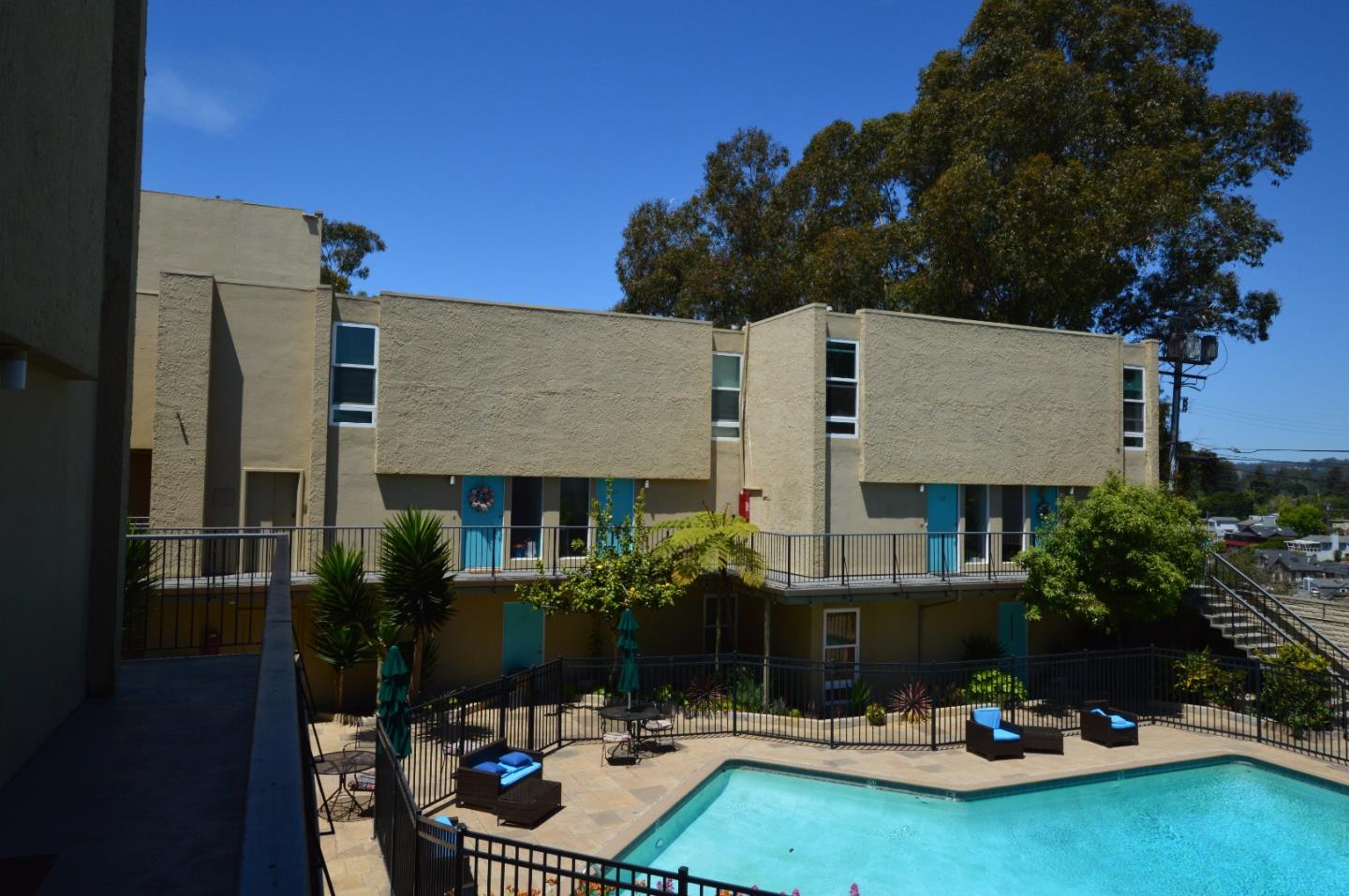 101 Grand Avenue, CAPITOLA, California 95010, ,Comm Ri Multi-units 5+,For Sale,Grand Avenue,ML81784714