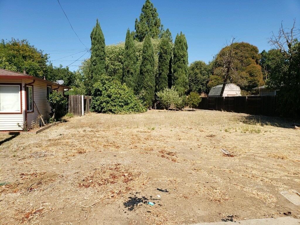 1747 La Jolla Drive, STOCKTON, California 95204, ,Lots And Land,For Sale,La Jolla Drive,40967406