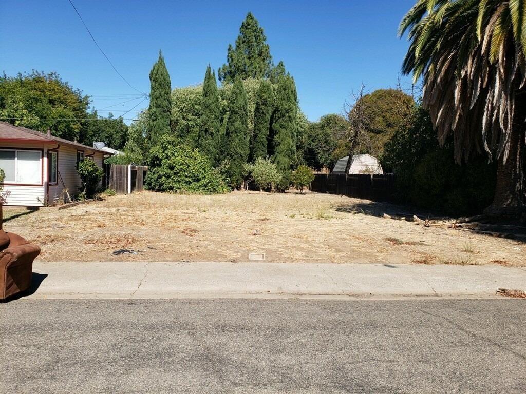 1747 La Jolla Drive, STOCKTON, California 95204, ,Lots And Land,For Sale,La Jolla Drive,40967406