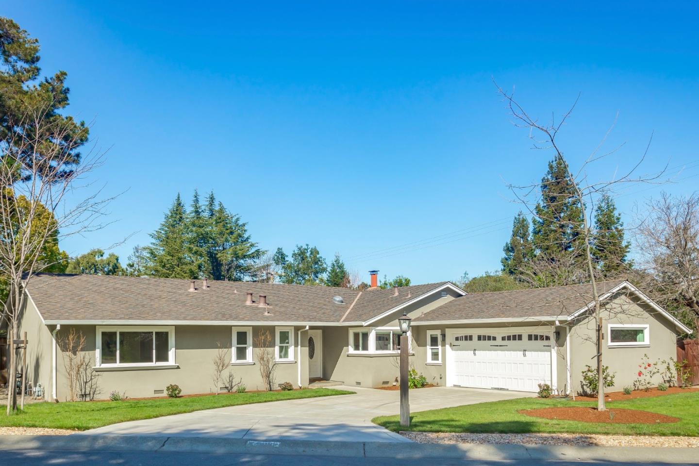 1500 Wistaria Ln, Los Altos, CA 94024 4 Beds 2 Baths (Sold