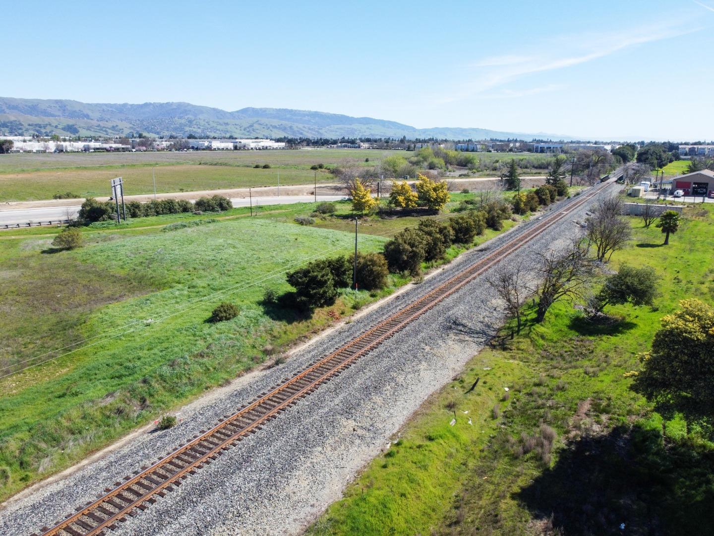 18565 Old Monterey Road, MORGAN HILL, California 95037, ,Comm Lots And Land,For Sale,Old Monterey Road,40963494