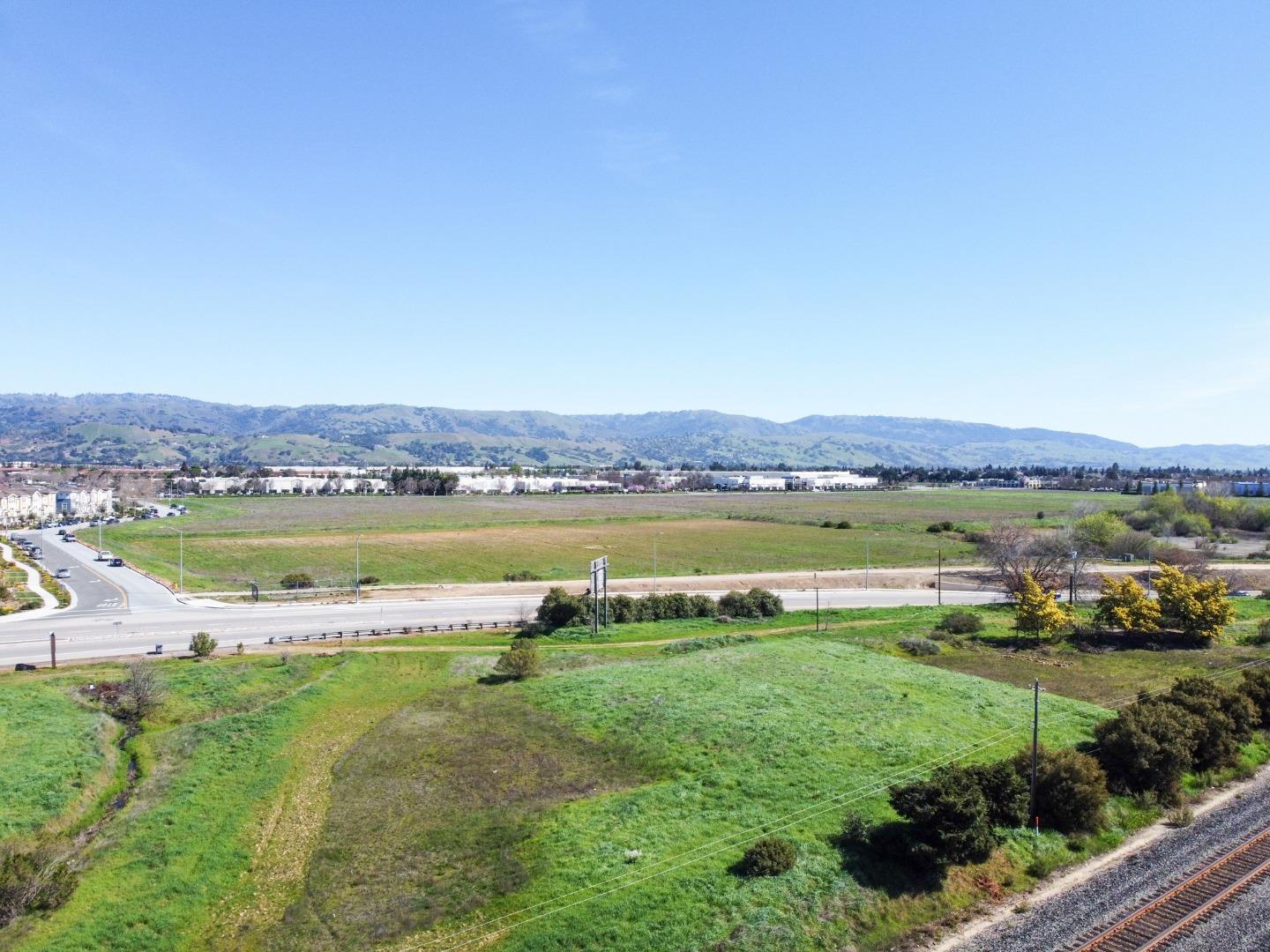 18565 Old Monterey Road, MORGAN HILL, California 95037, ,Comm Lots And Land,For Sale,Old Monterey Road,40963494