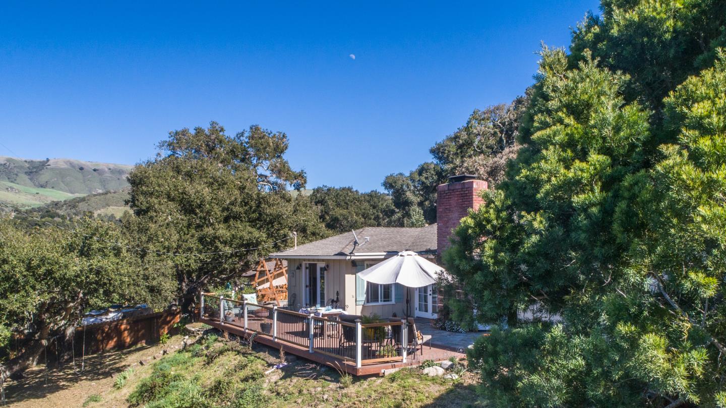 14 Buena Vista Del Rio, Carmel Valley, CA 93924 3 Beds 2/1 Baths