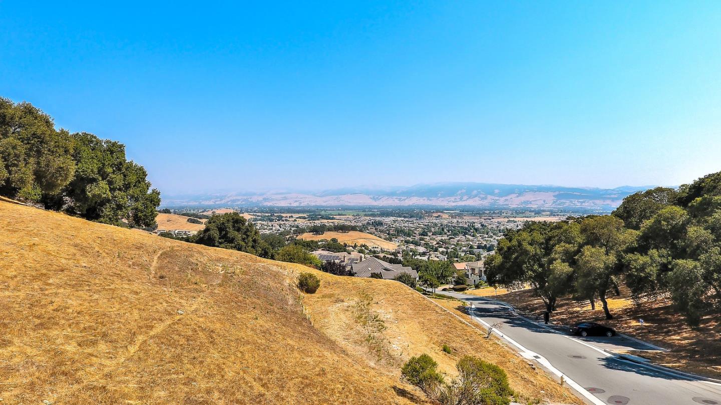 8745 Wild Iris Drive, GILROY, California 95020, ,Lots And Land,For Sale,Wild Iris Drive,40962071